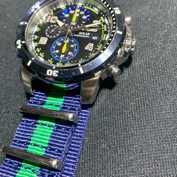 Seiko Jimmie Johnson Chronograph Black Extra NATO - Picture 9 of 13